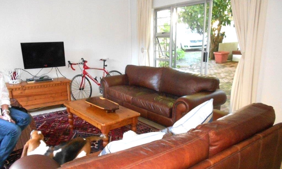 2 Bedroom Property for Sale in Bonza Bay Eastern Cape